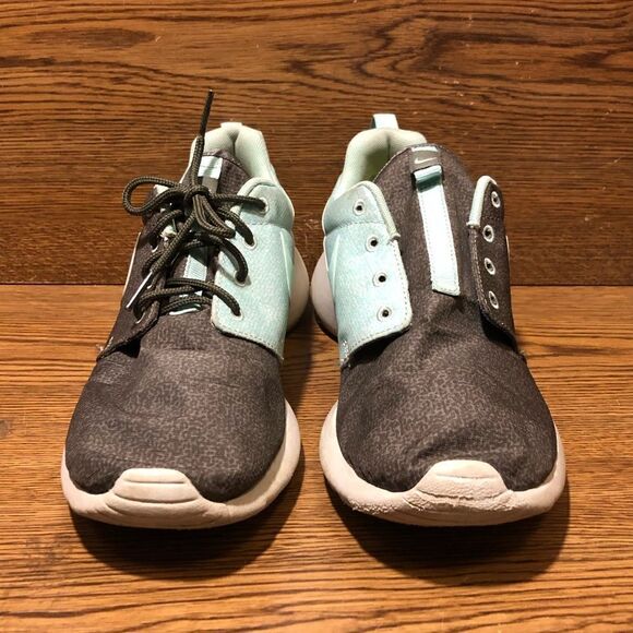 Nike Roshe run womens green sneakers print blue shoes size 9 599432-330 - Picture 2 of 8